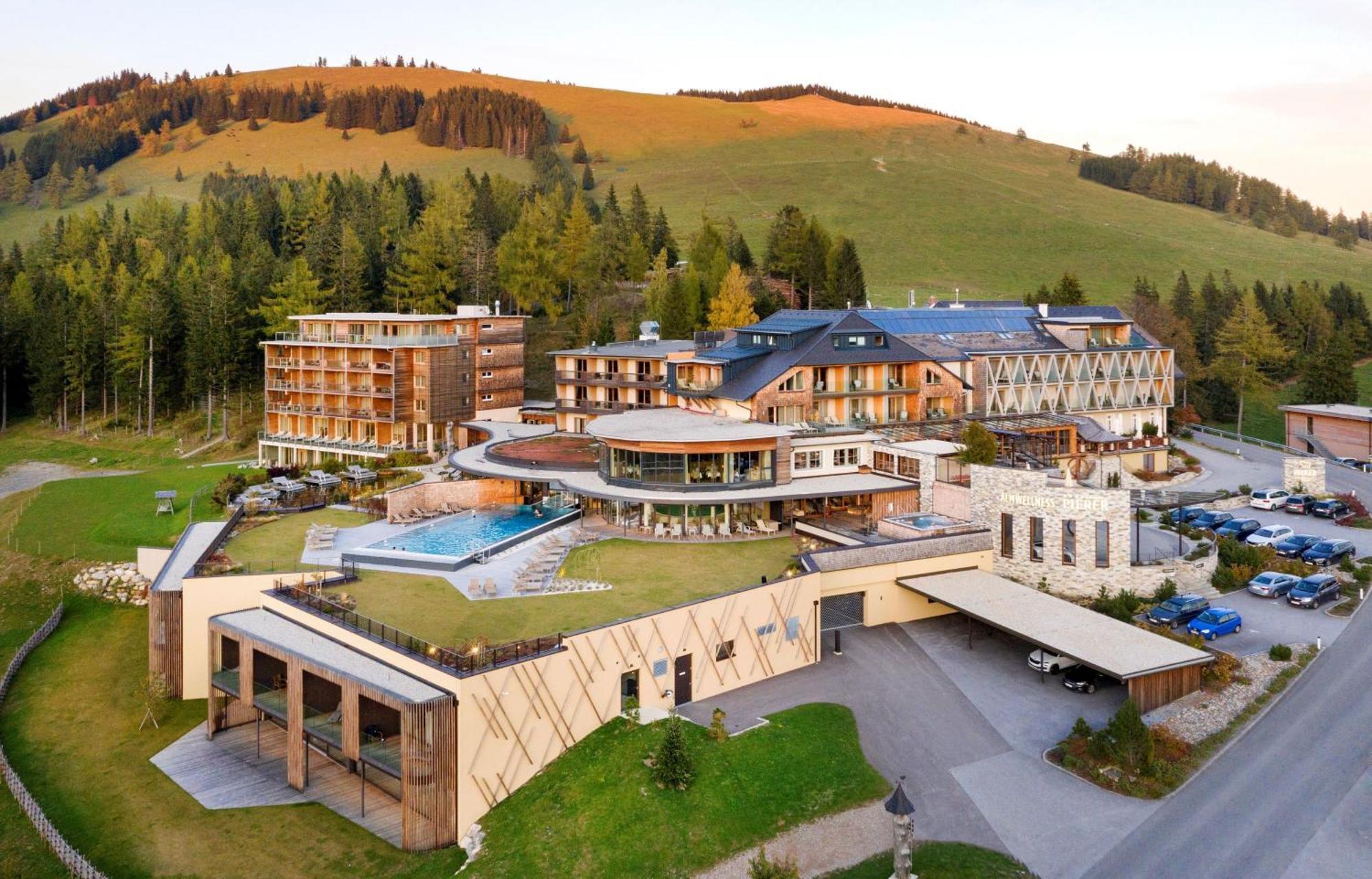 Almwellness Hotel Pierer Fladnitz an der Teichalm Exterior foto